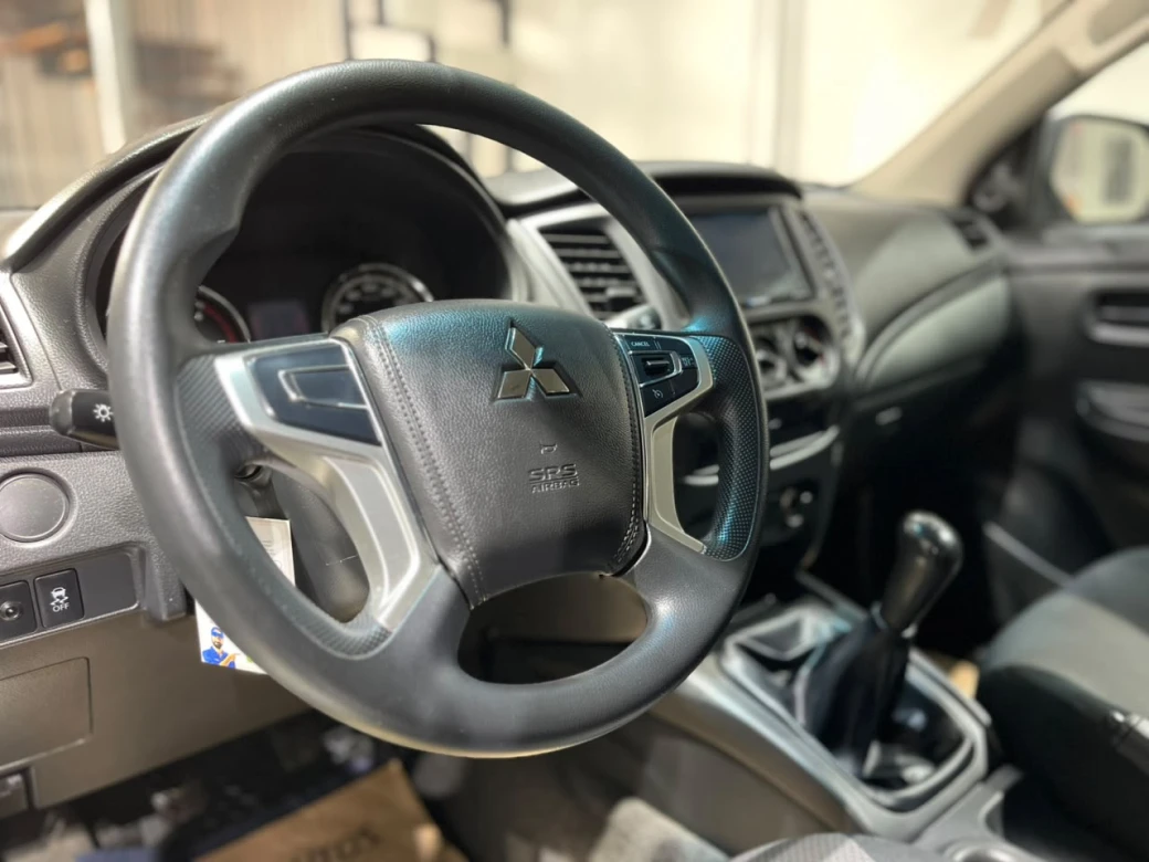 imagen 0 de vehiculo con id 2209